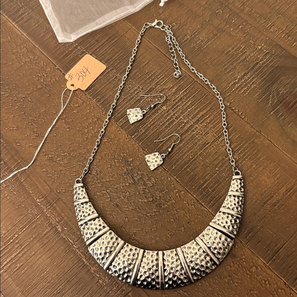 Silver Textured Necklace and Earring Set #304 - Picture 6 of 7